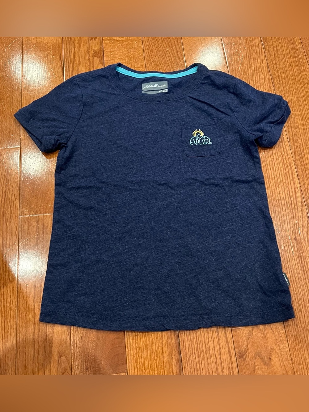 Eddie Bauer Girls Explore Pocket T Tee shirt - Size Medium M 10/12